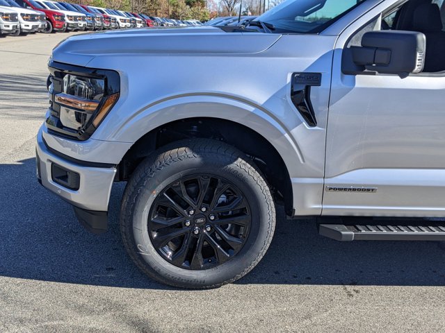 Vehicle image 11 of 45