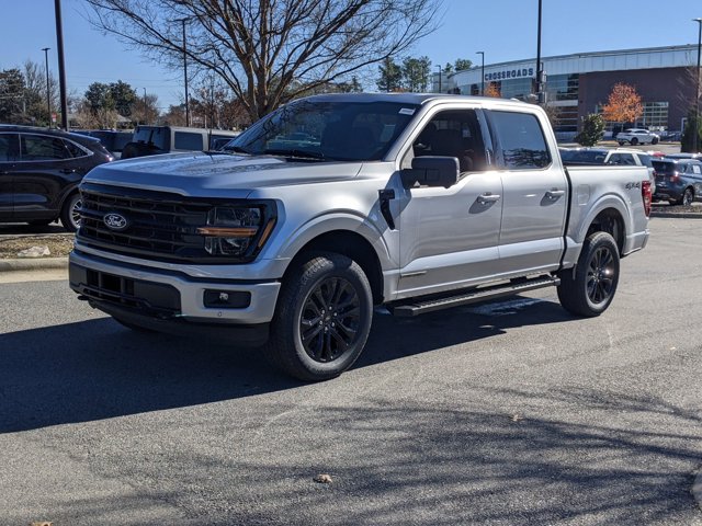 Vehicle image 8 of 45