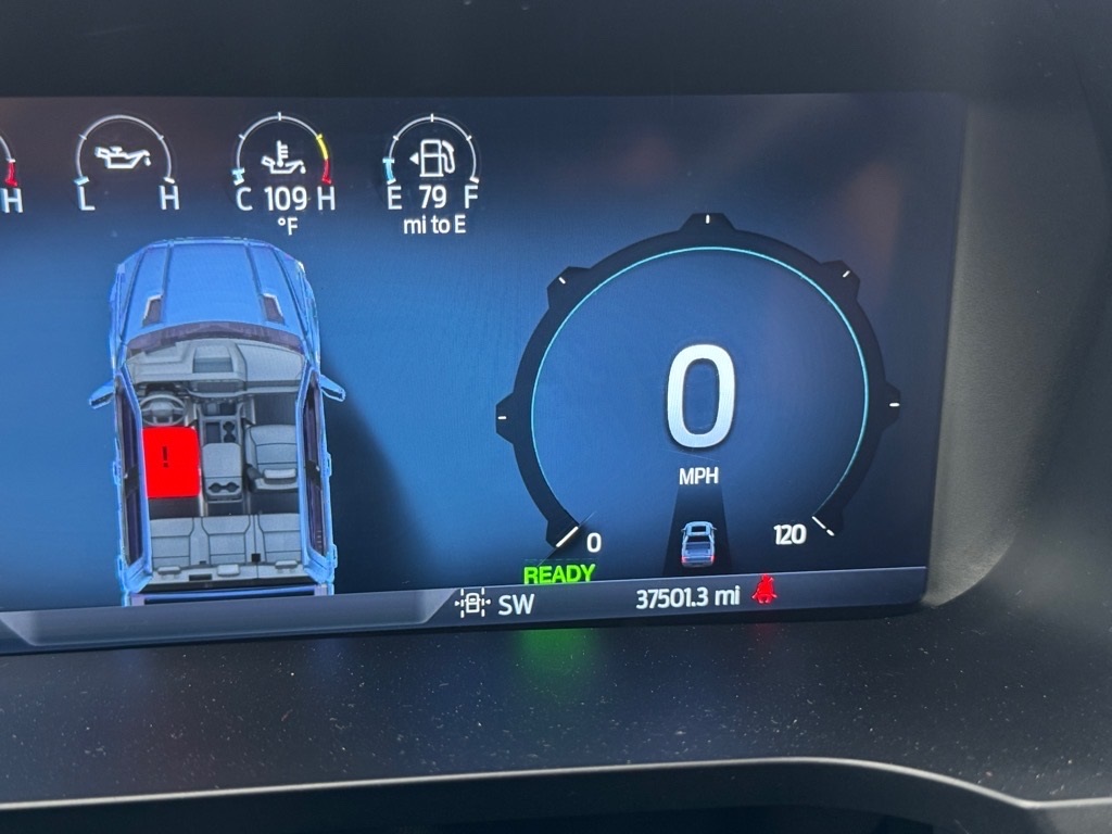 Vehicle image 19 of 22