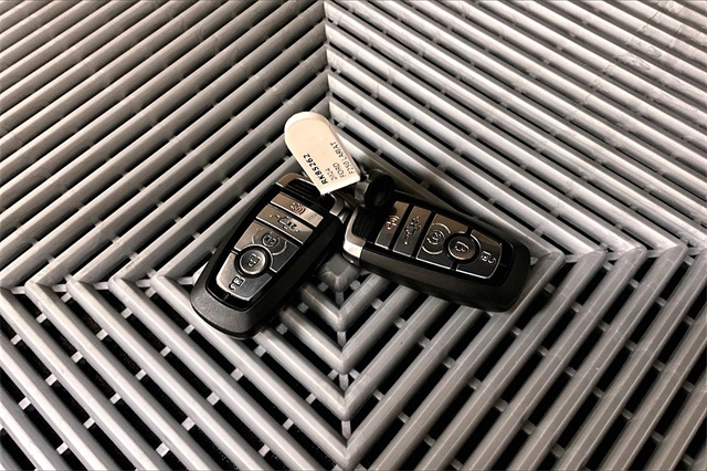 2024 Ford F-250 Lariat Image 28 of 39