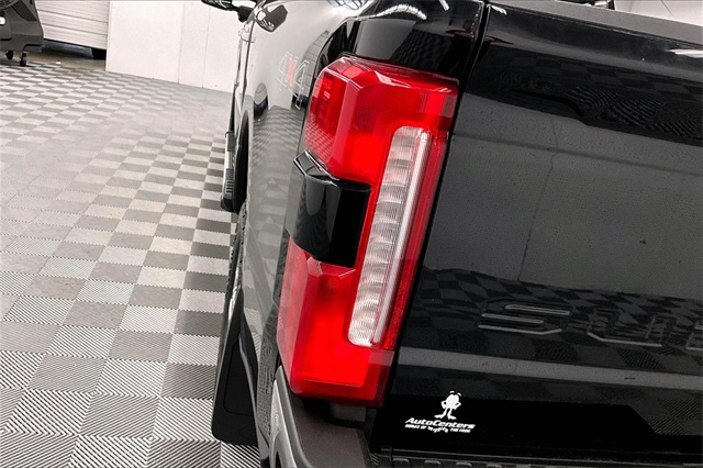 2024 Ford F-250 Lariat Image 36 of 39