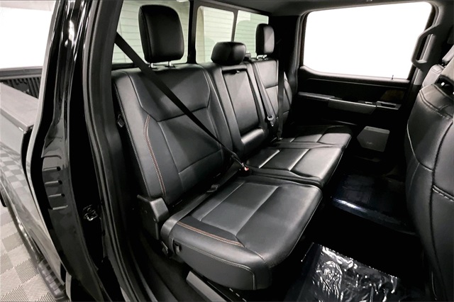 2024 Ford F-250 Lariat Image 9 of 39