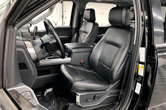 2024 Ford F-250 Lariat Image 12 of 39