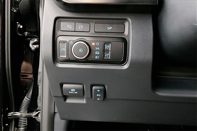 2024 Ford F-250 Lariat Image 35 of 39