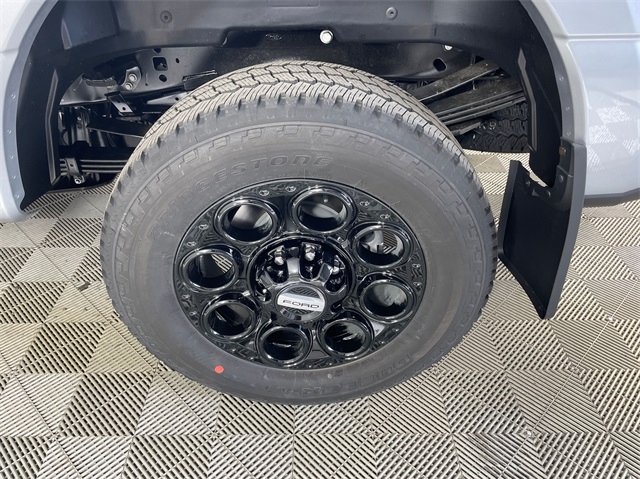 Vehicle image 22 of 23