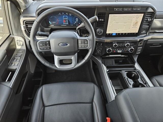 Vehicle image 14 of 22