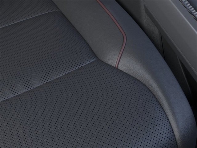 Vehicle image 16 of 22