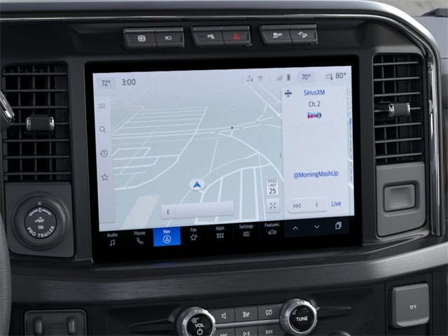 Vehicle image 14 of 22