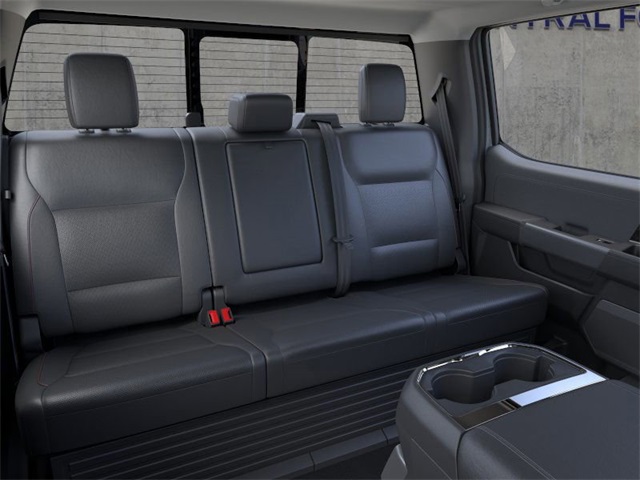 Vehicle image 11 of 22