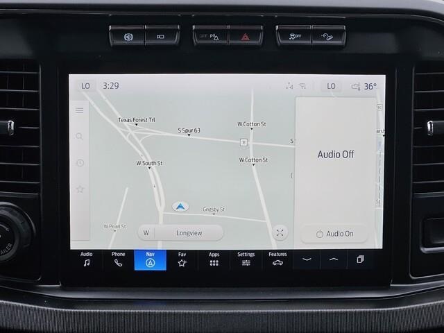 Vehicle image 18 of 24