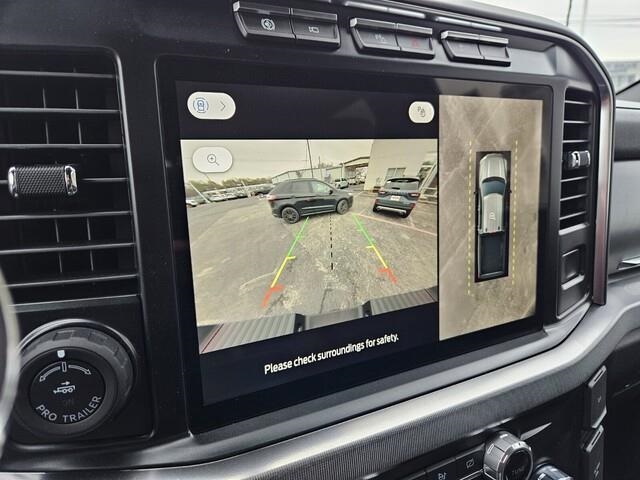 Vehicle image 20 of 24