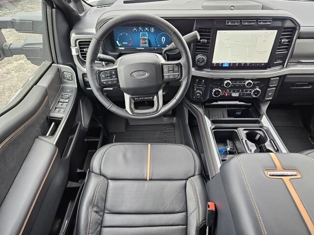 Vehicle image 14 of 24