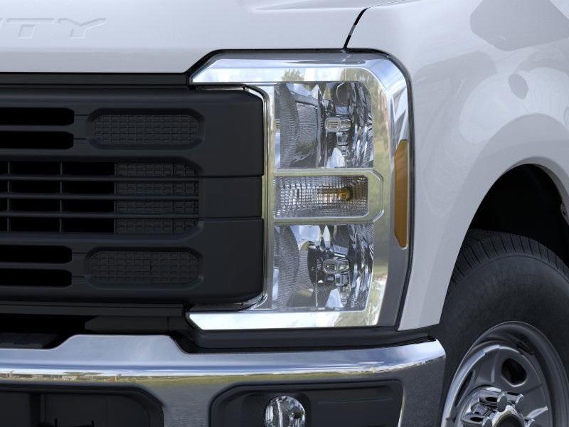 Vehicle image 18 of 22