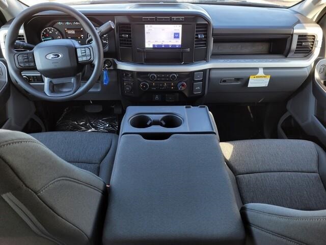 Vehicle image 12 of 21