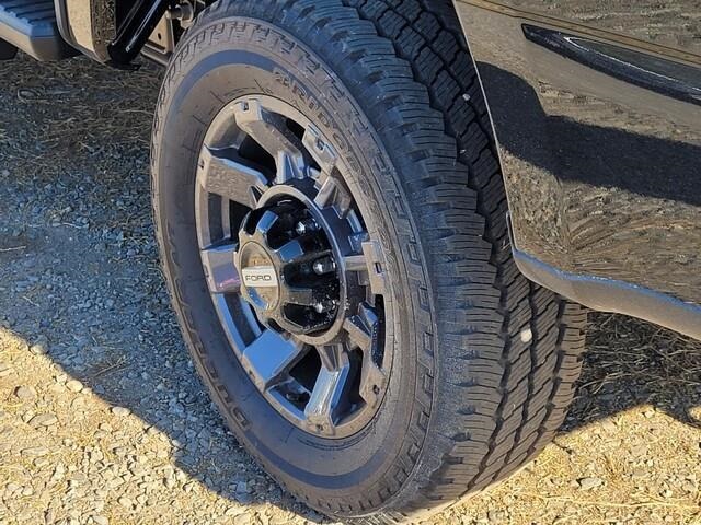 Vehicle image 3 of 21