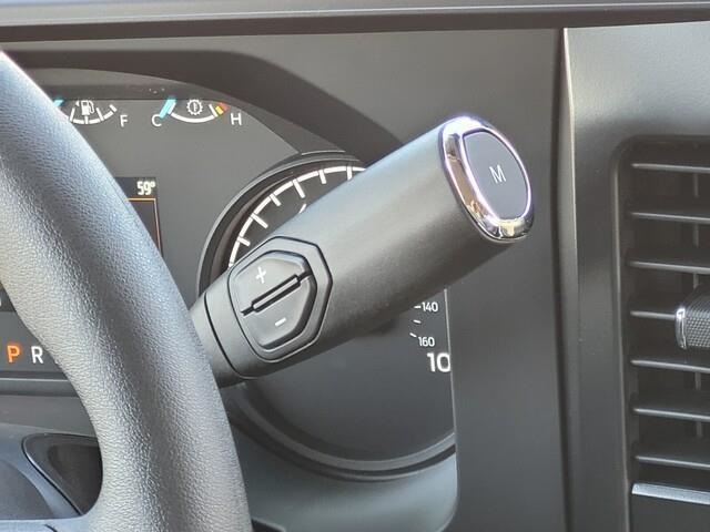 Vehicle image 16 of 21