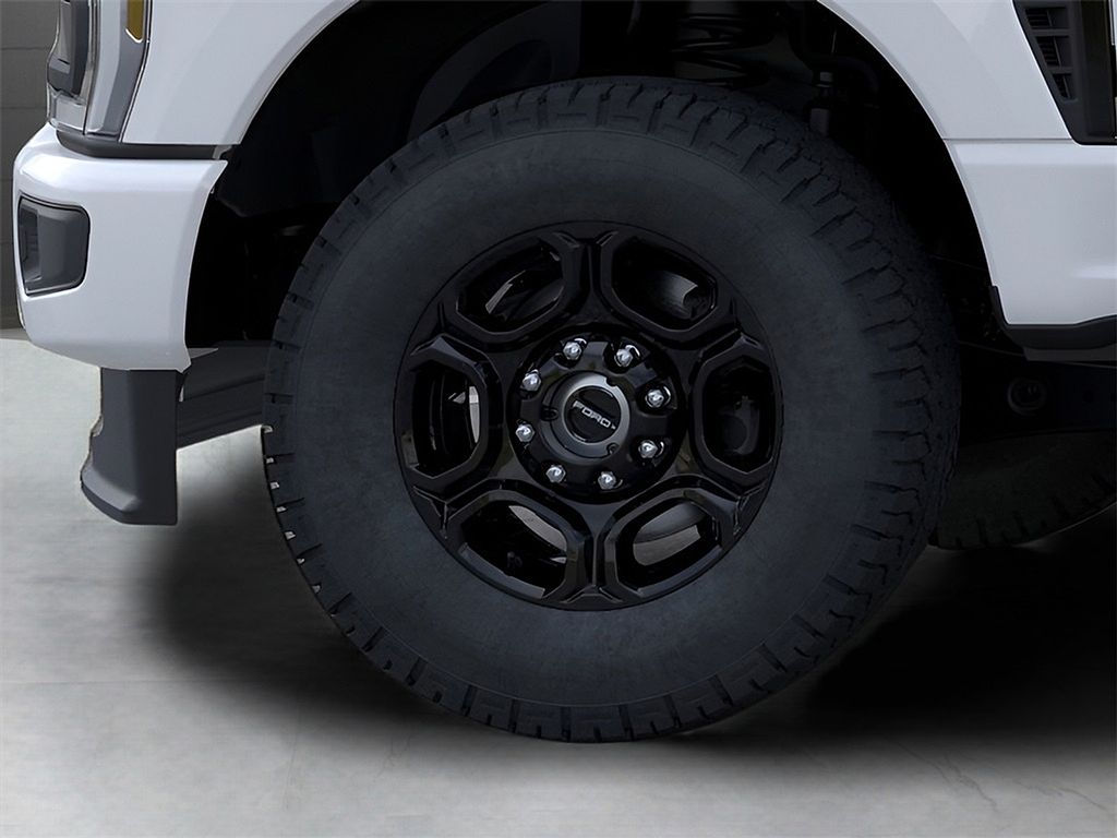 Vehicle image 19 of 22