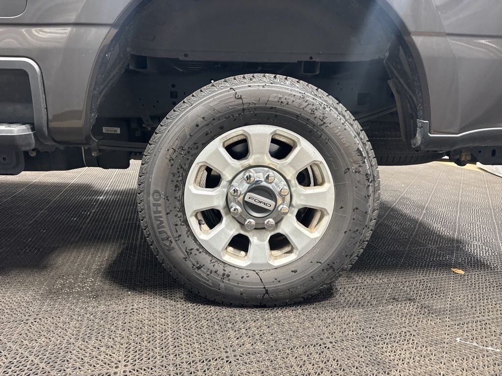 2024 Ford F-250 XLT Image 10 of 20