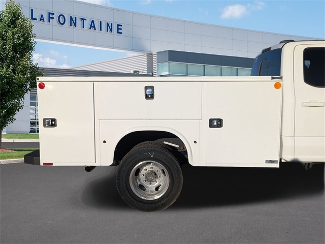 2024 Ford F-350 Lariat Image 8 of 23