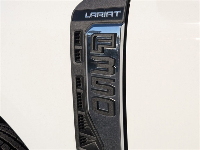 2024 Ford F-350 Lariat Image 22 of 23