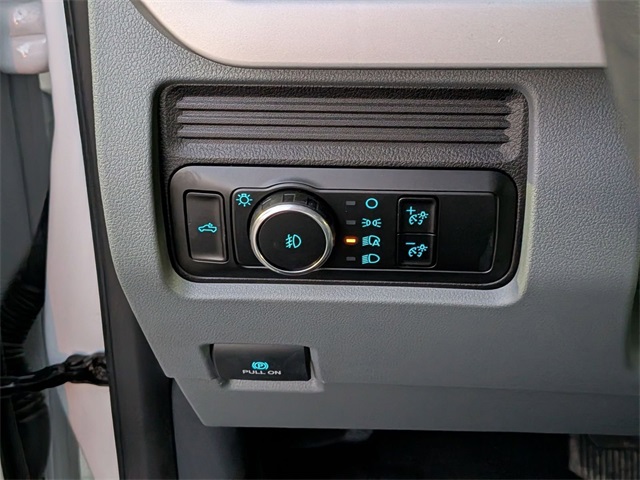 2024 Ford Super Duty F-350 DRW Image 24 of 24