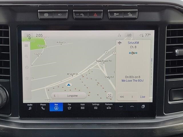 Vehicle image 16 of 22