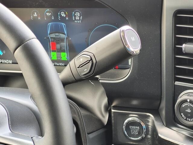 Vehicle image 18 of 22