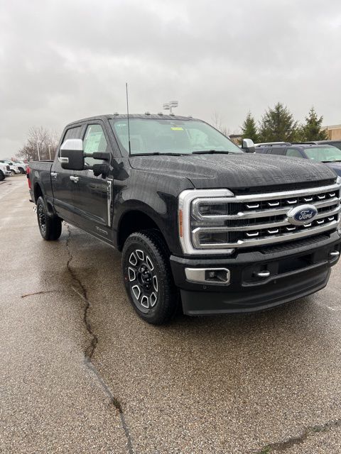 Vehicle image 3 of 40