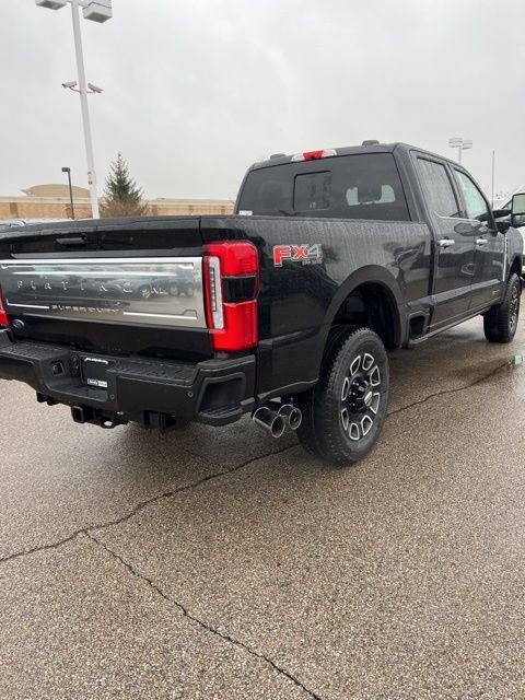 Vehicle image 4 of 40