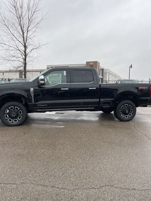 Vehicle image 8 of 40
