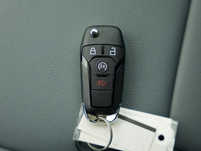 Vehicle image 32 of 32