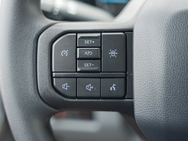 Vehicle image 15 of 32