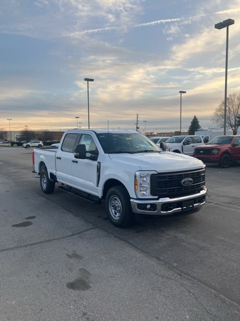 Vehicle image 3 of 29