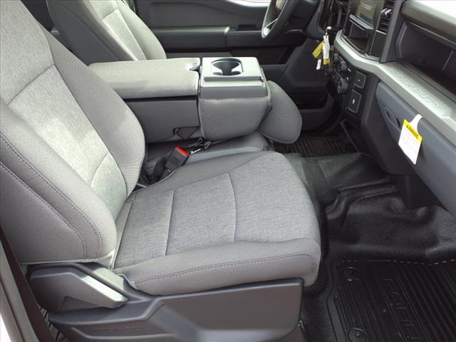 Vehicle image 9 of 30