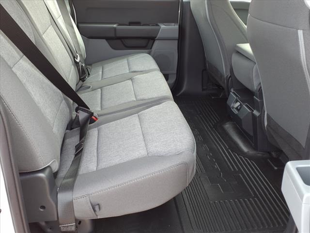 Vehicle image 10 of 30