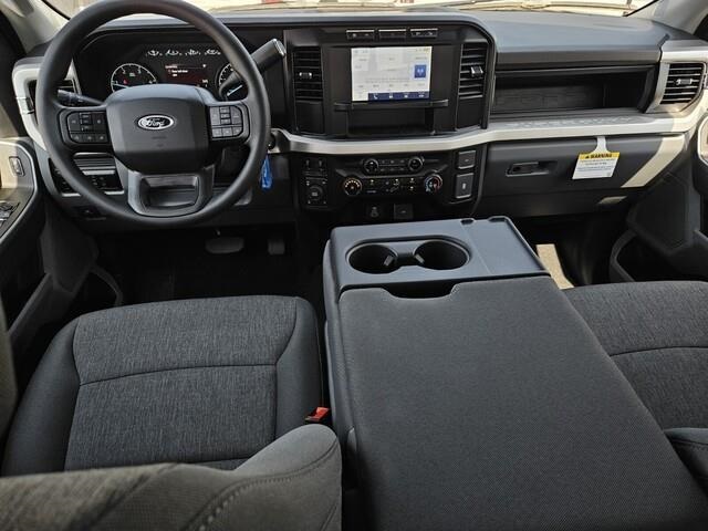 Vehicle image 15 of 20