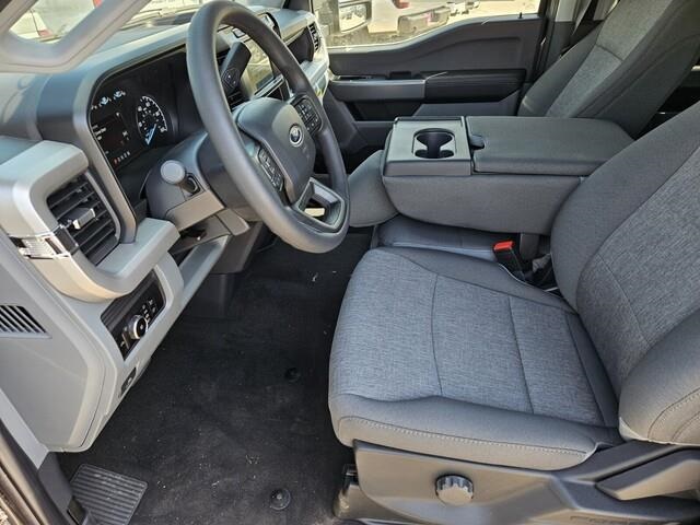 Vehicle image 10 of 20