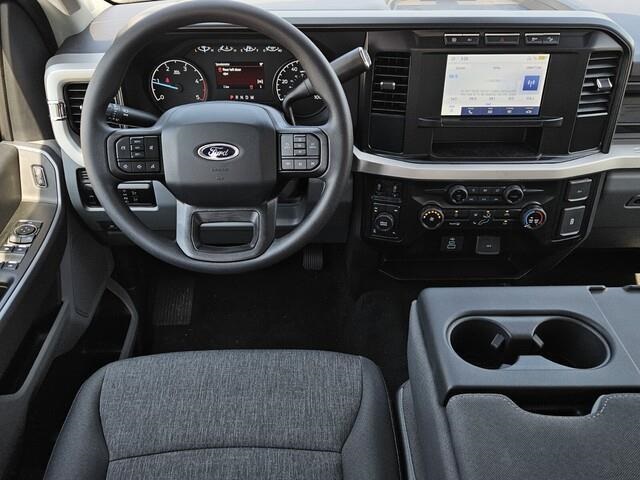 Vehicle image 18 of 20