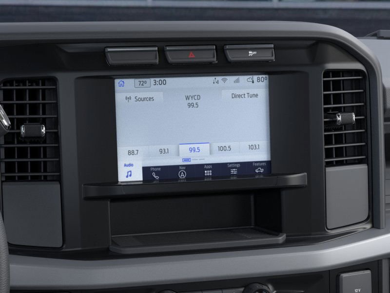 Vehicle image 17 of 22