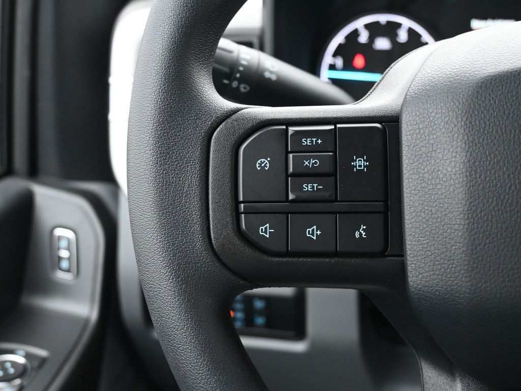 2024 Ford F-450 XL Image 26 of 29