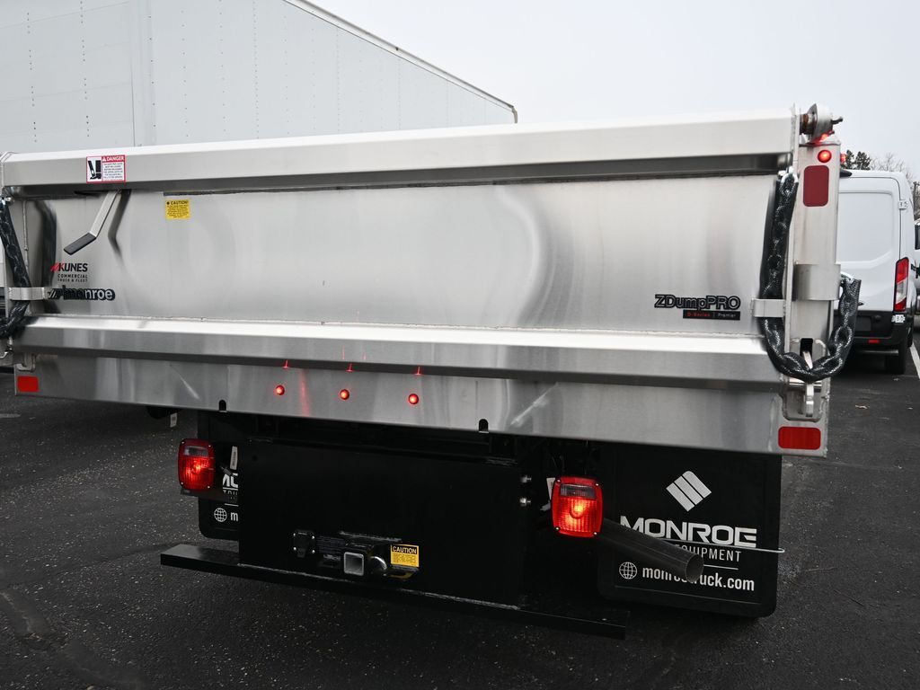 2024 Ford F-450 XL Image 7 of 29