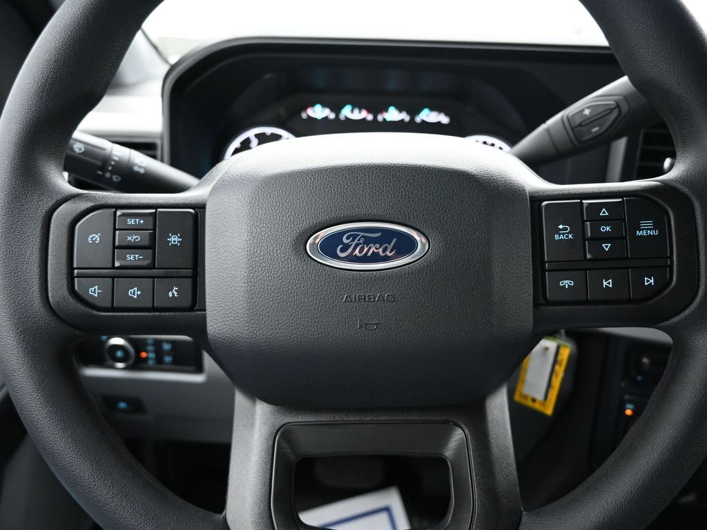 2024 Ford F-450 XL Image 25 of 29