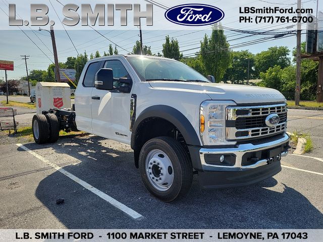 2024 Ford F-450 XL Image 2 of 4