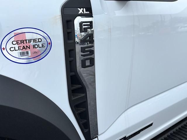 2024 Ford F-450 XL Image 36 of 49