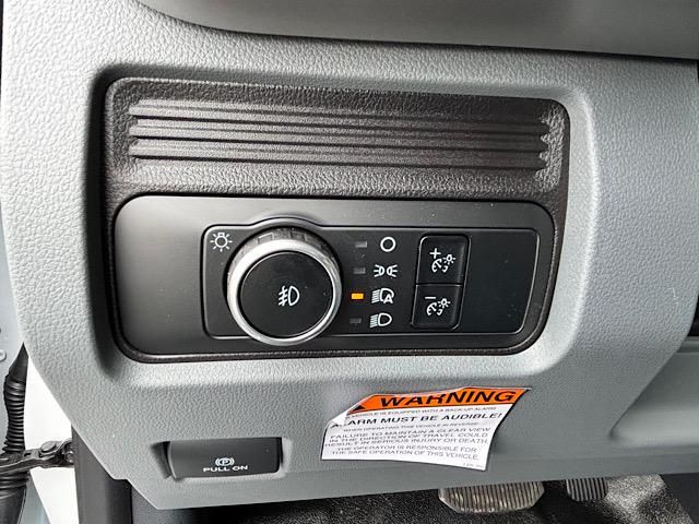 2024 Ford F-450 XL Image 42 of 49