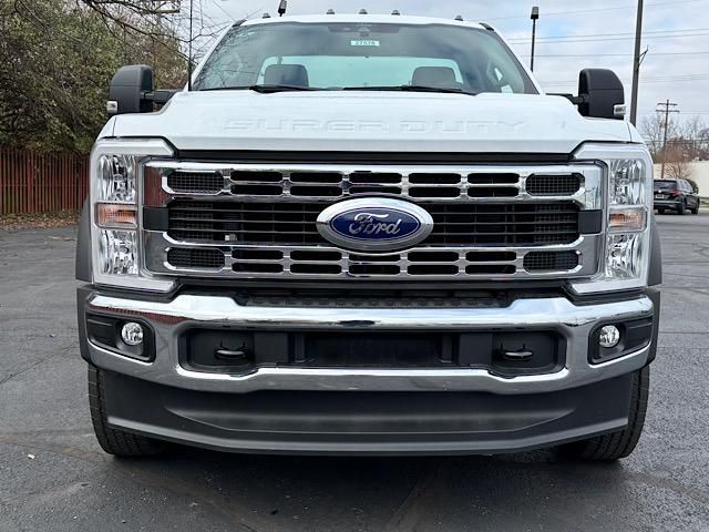 2024 Ford F-450 XL Image 4 of 49