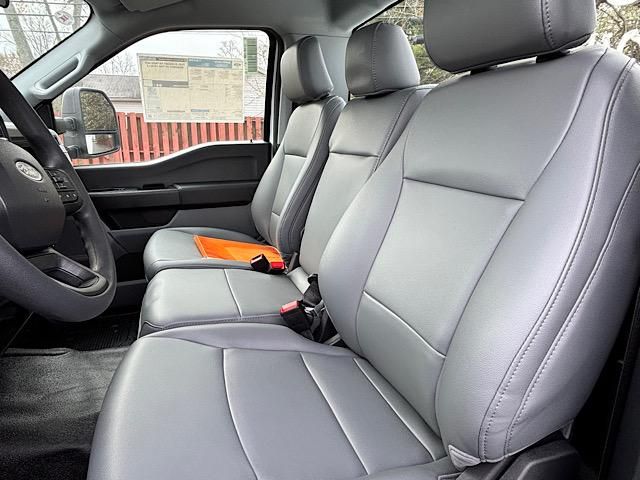 2024 Ford F-450 XL Image 21 of 49