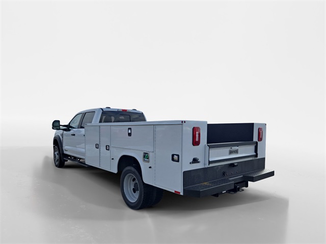 Vehicle image 7 of 64