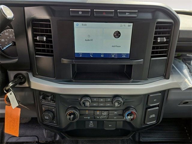 Vehicle image 30 of 64