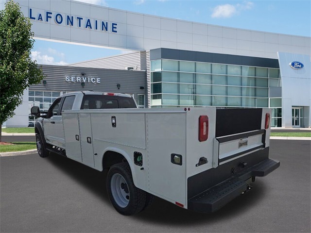 Vehicle image 7 of 64